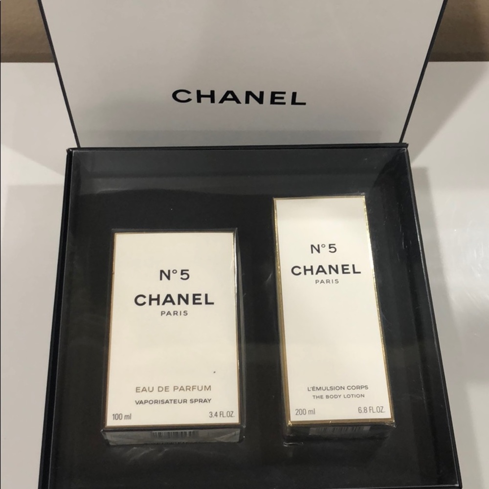 Chanel N.5 Eua De Parfum Gift Set